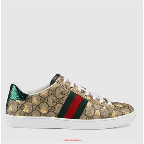 Sneaker Gucci Ace GG Supreme para mujer con abejas